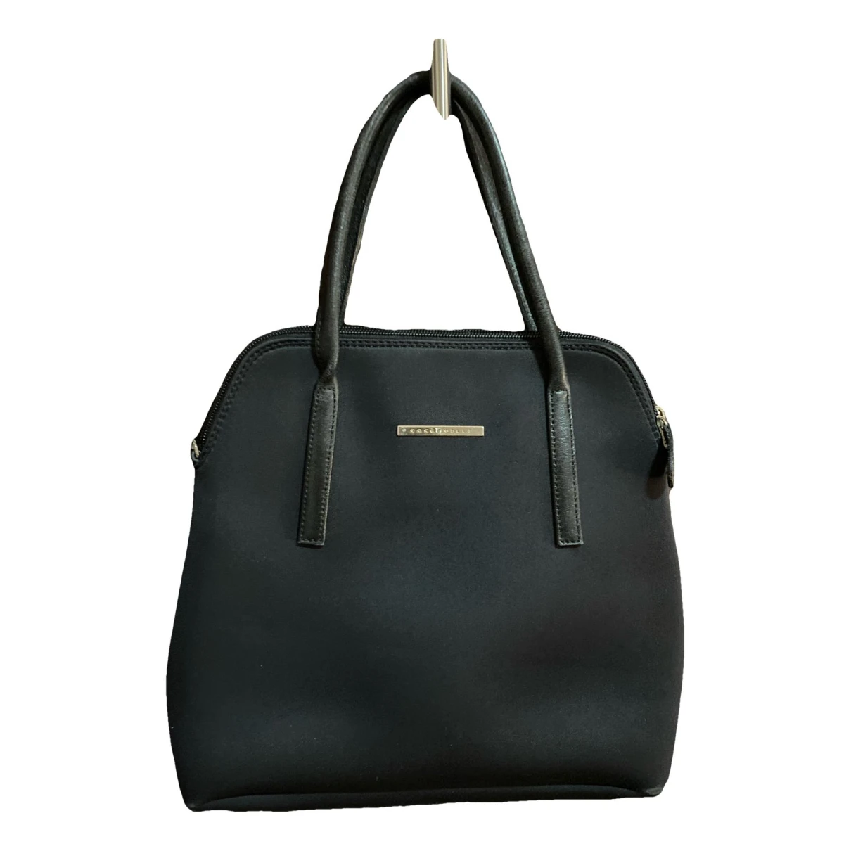Pre-owned Coccinelle Handbag In Black