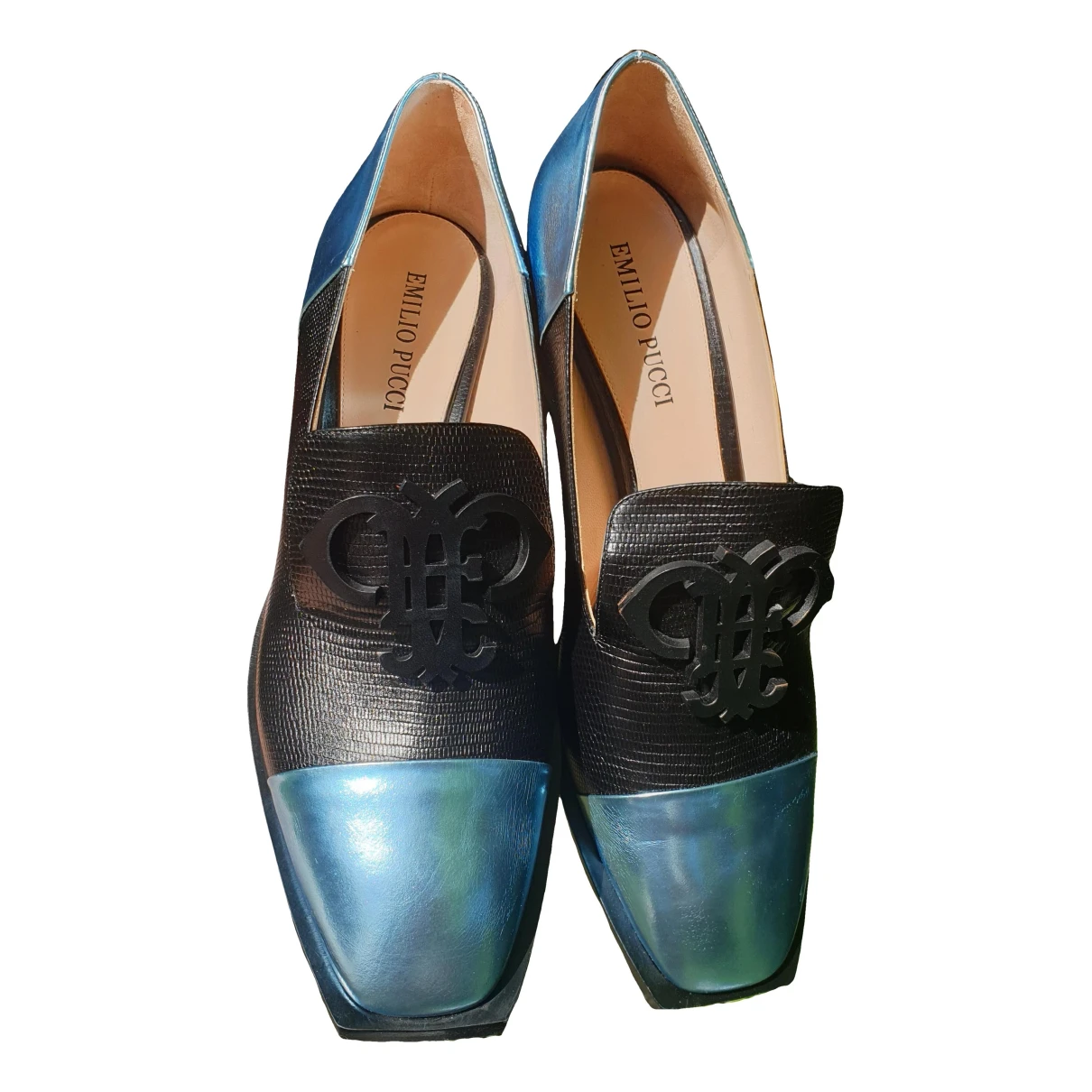 Pre-owned Emilio Pucci Leather Flats In Blue