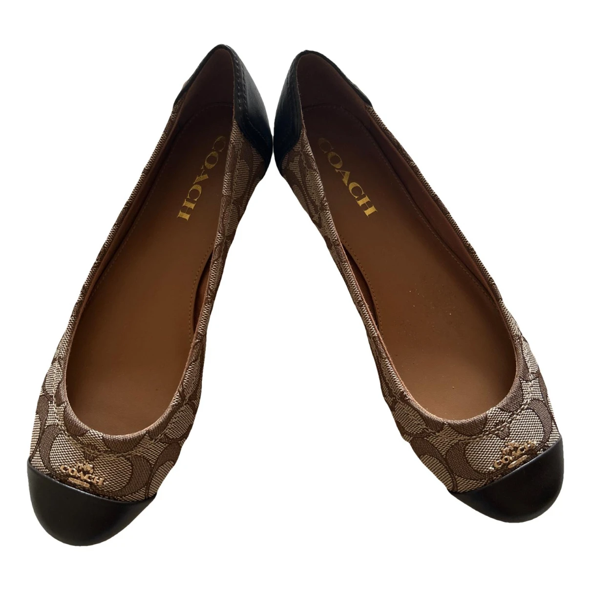 Pre-owned Coach Cloth Ballet Flats In Brown