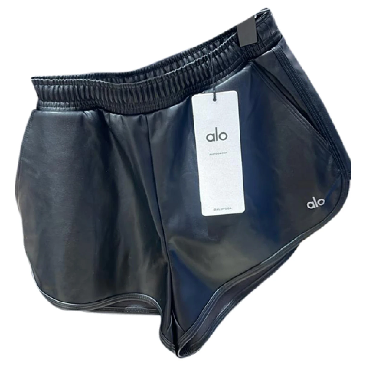 Pre-owned Alo Yoga Leather Mini Short In Black