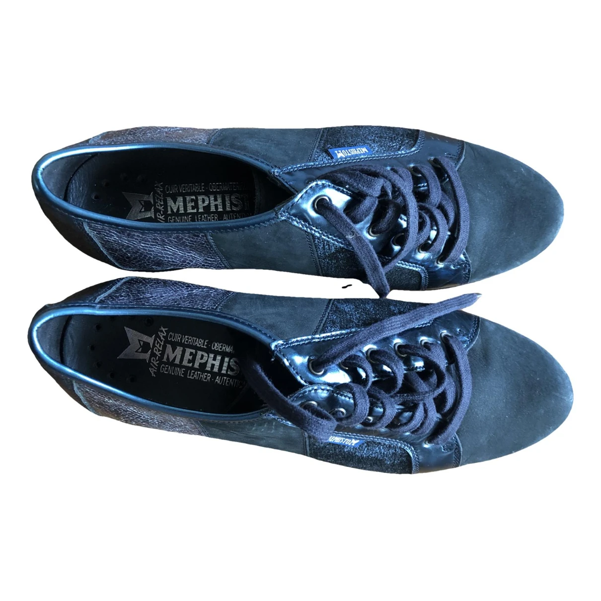 Pre-owned Mephisto Leather Trainers In Blue