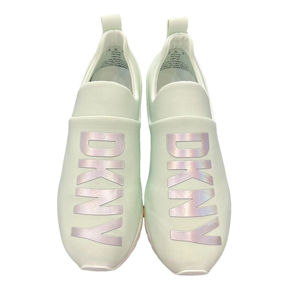 Pre-owned Dkny Trainers In Purple