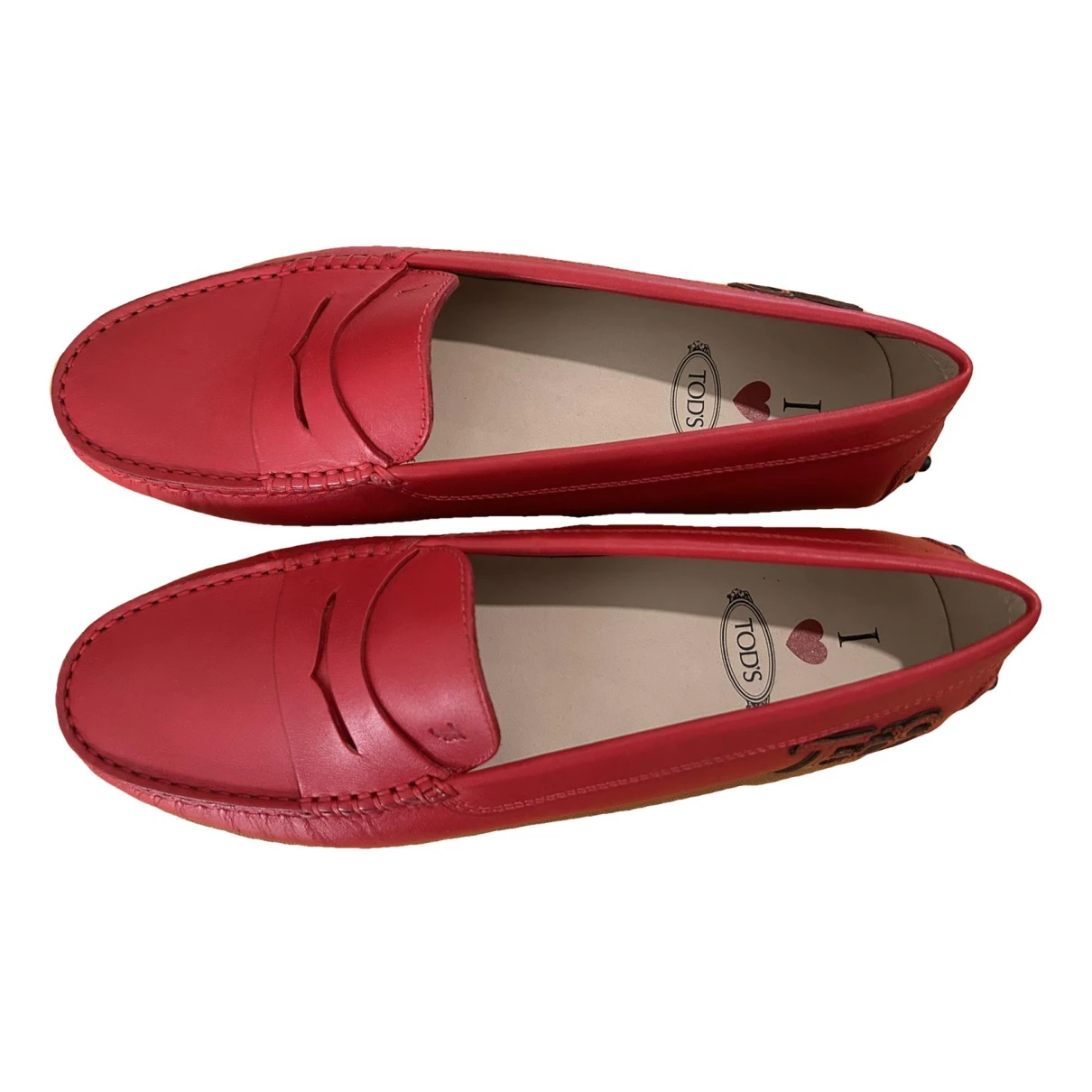 Pre-owned Tod's Gommino Leather Flats In Red