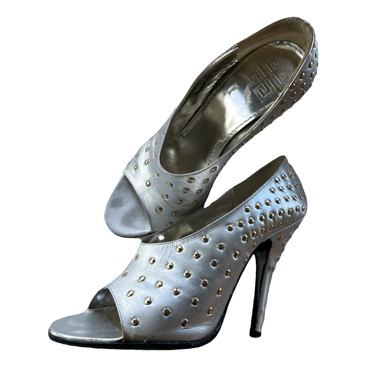 Pre-owned Givenchy Leather Heels In Silver