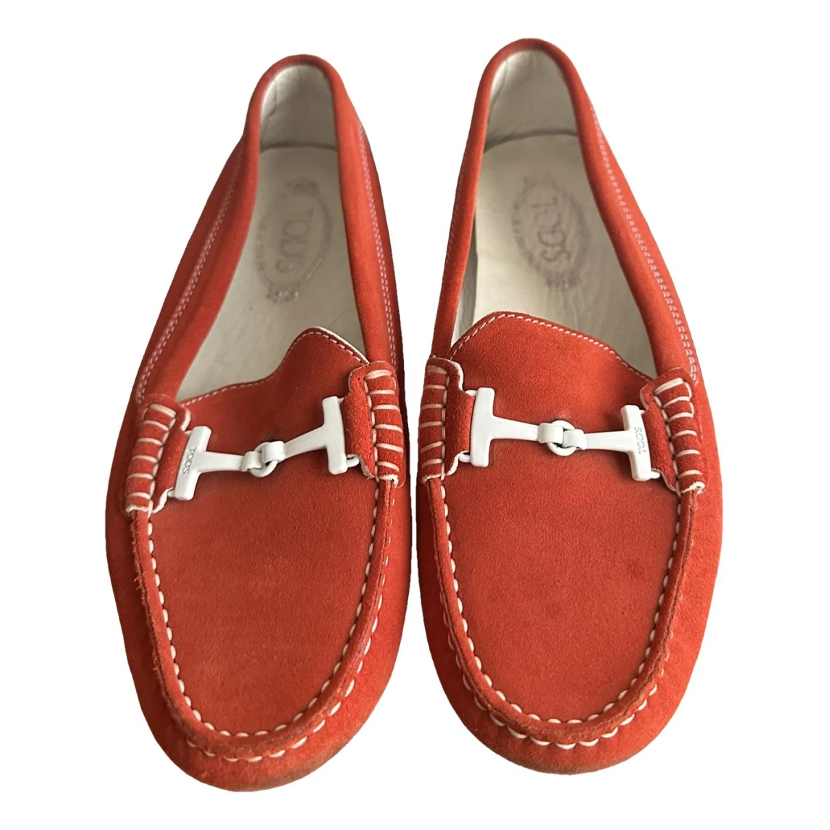 Pre-owned Tod's Gommino Flats In Red