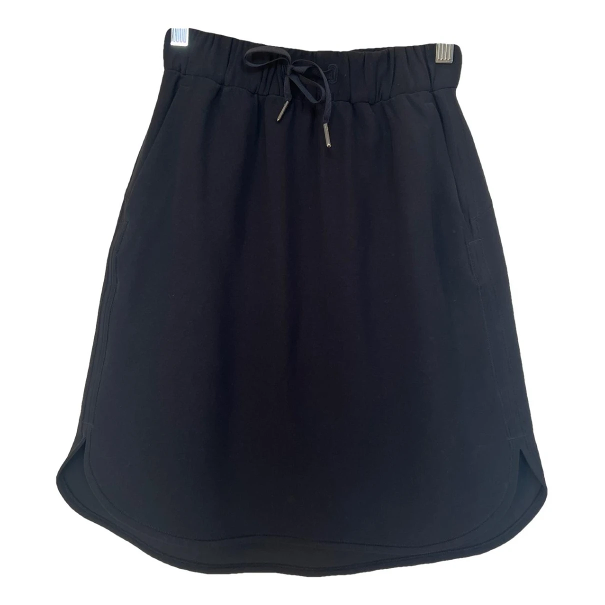 Pre-owned Lululemon Mid-length Skirt In Black