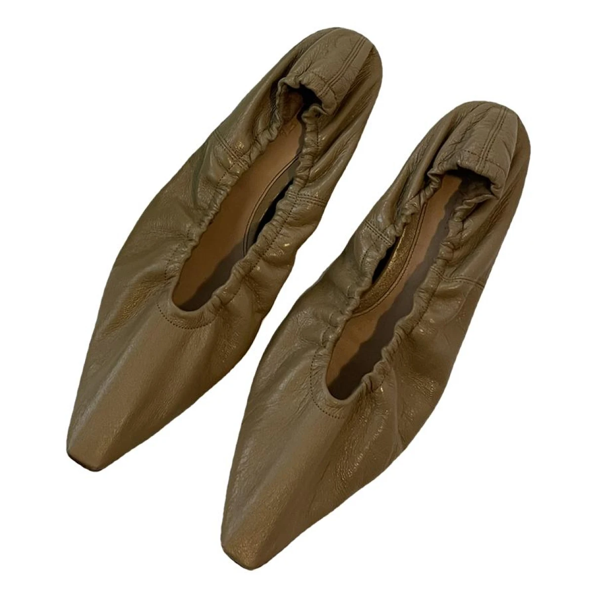 Pre-owned Bottega Veneta Leather Ballet Flats In Camel