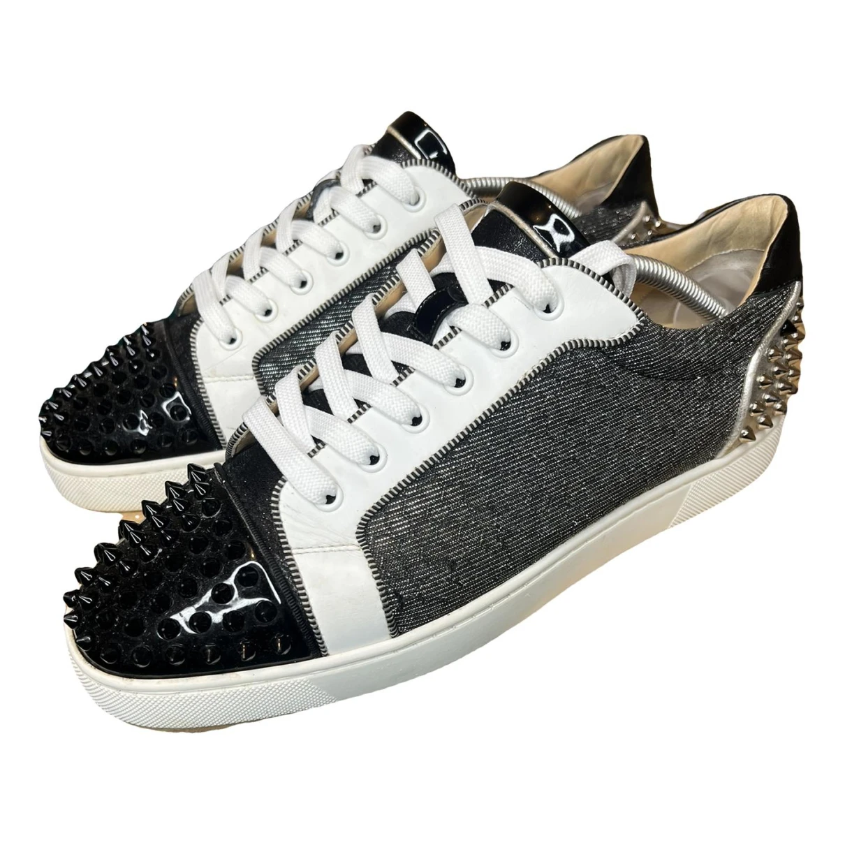 Pre-owned Christian Louboutin Leather Low Trainers In Grey