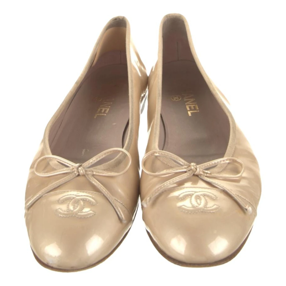 Pre-owned Chanel Patent Leather Ballet Flats In Gold