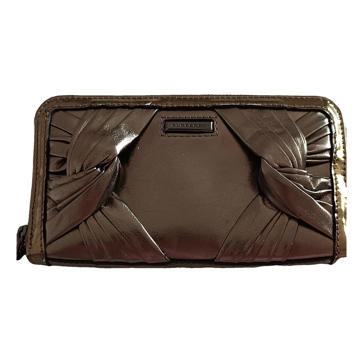 Pre-owned Burberry Leather Clutch Bag In Green