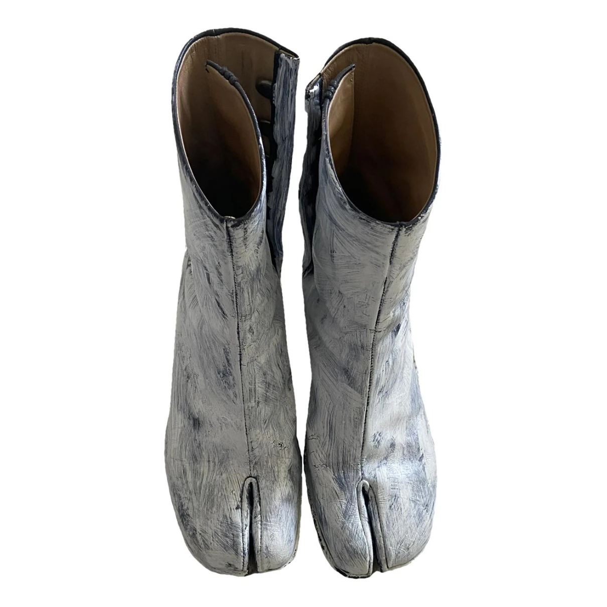Pre-owned Maison Margiela Tabi Leather Boots In White