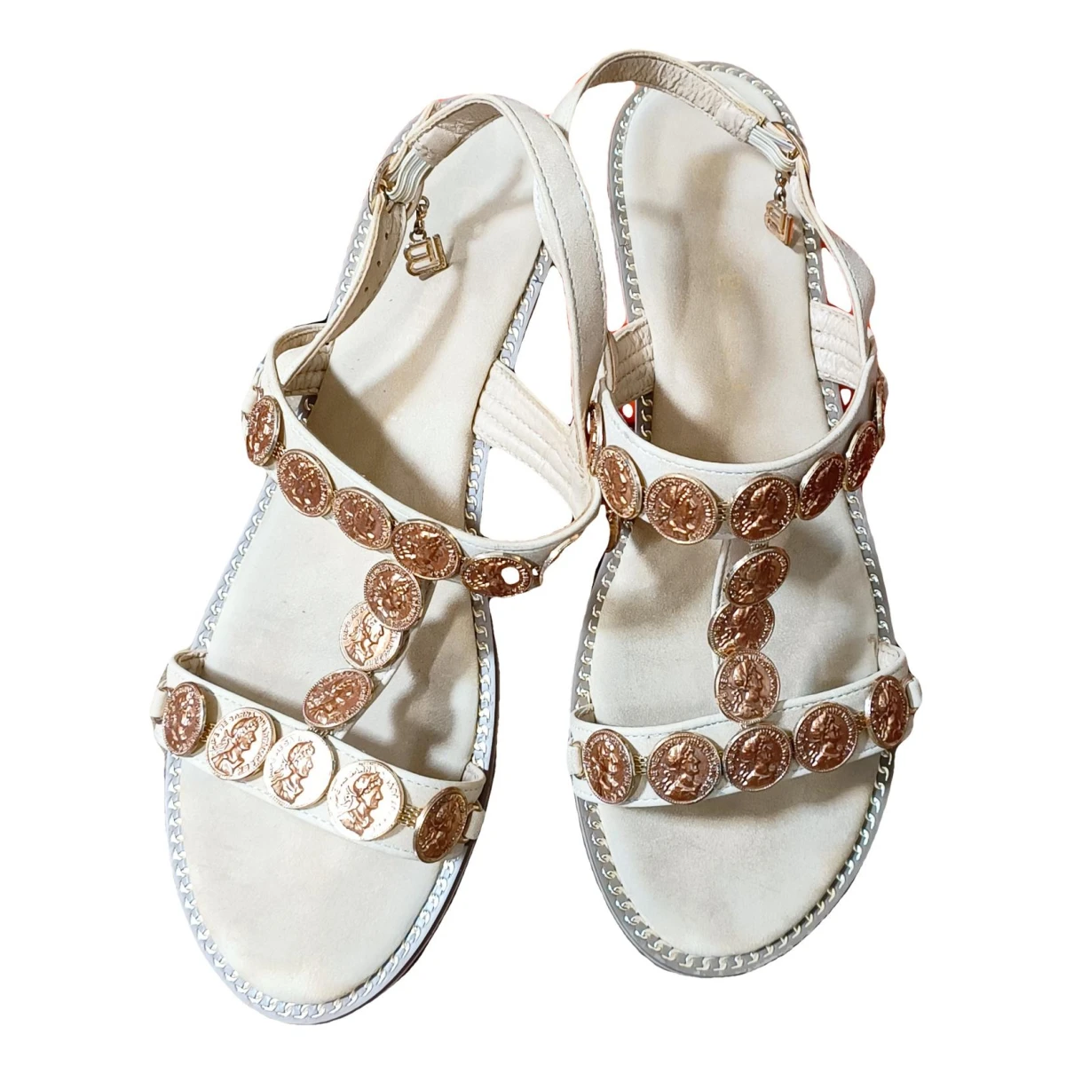 Pre-owned Laura Biagiotti Leather Sandals In Beige