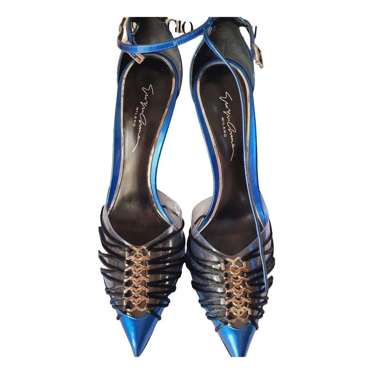 Pre-owned Giorgio Armani Leather Heels In Blue