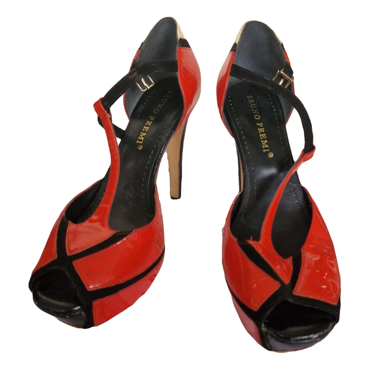 Pre-owned Bruno Premi Patent Leather Heels In Red