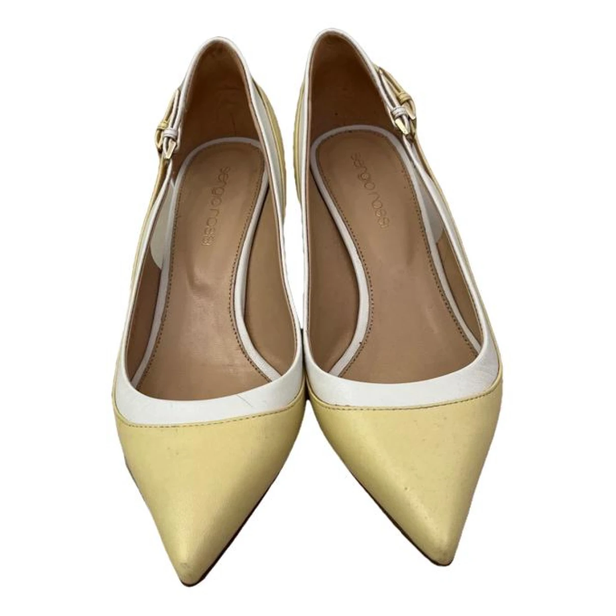 Pre-owned Sergio Rossi Leather Flats In Yellow