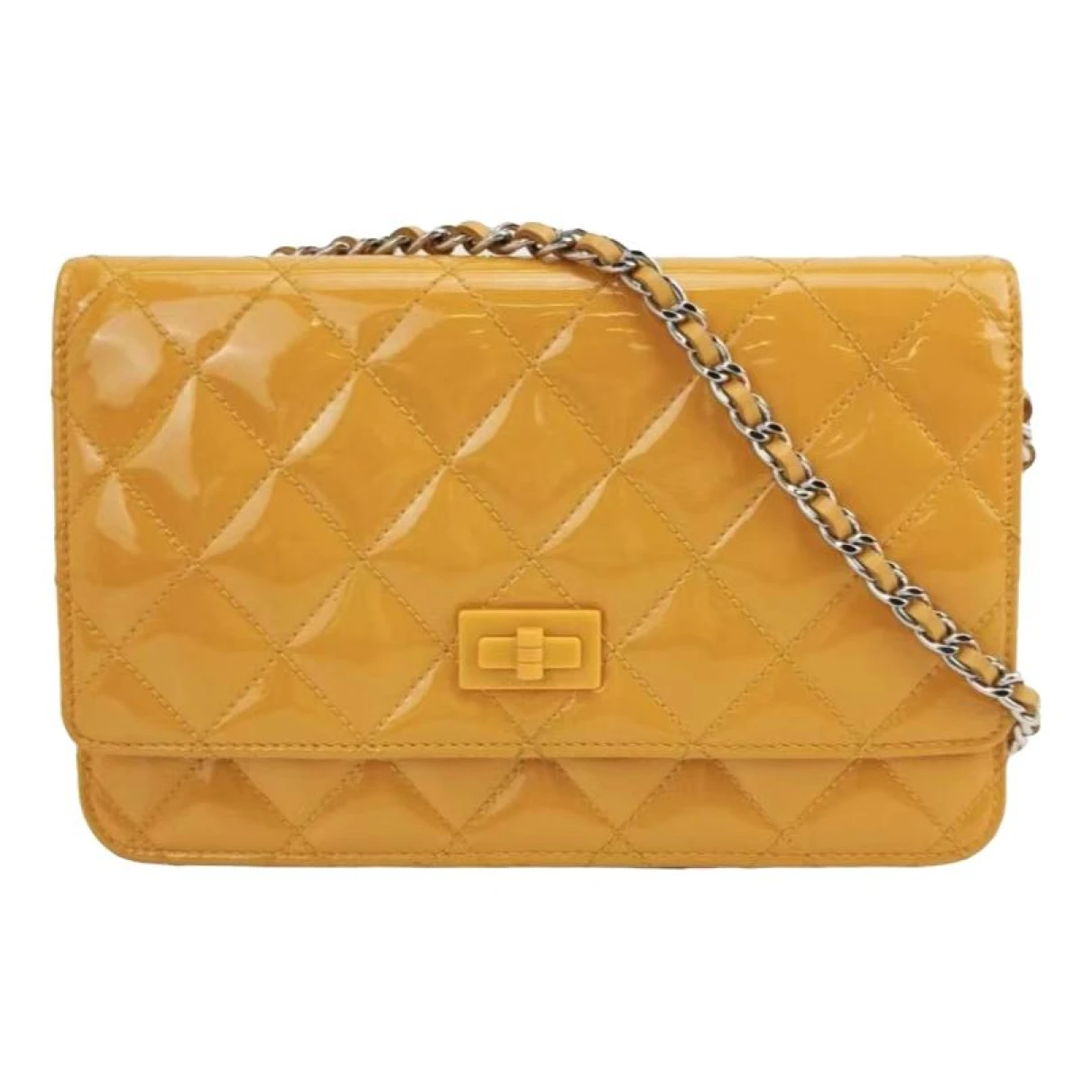 Pre-owned Chanel Wallet On Chain 2.55 Patent Leather Handbag In Yellow