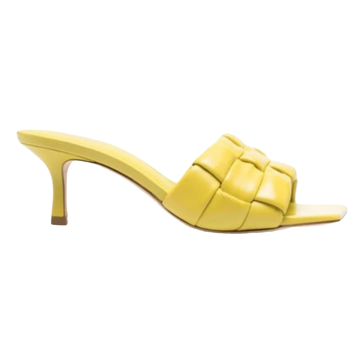 Pre-owned Ash Leather Sandal In Yellow