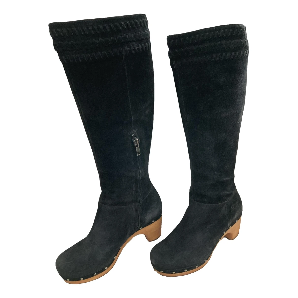 Pre-owned Ugg Boots In Black