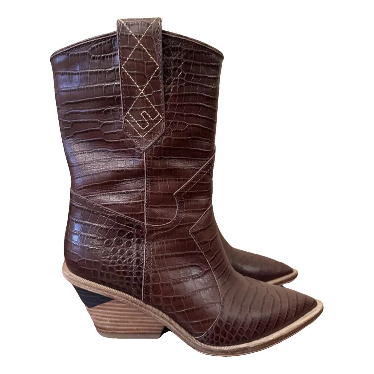 Pre-owned Fendi Leather Cowboy Boots In Brown