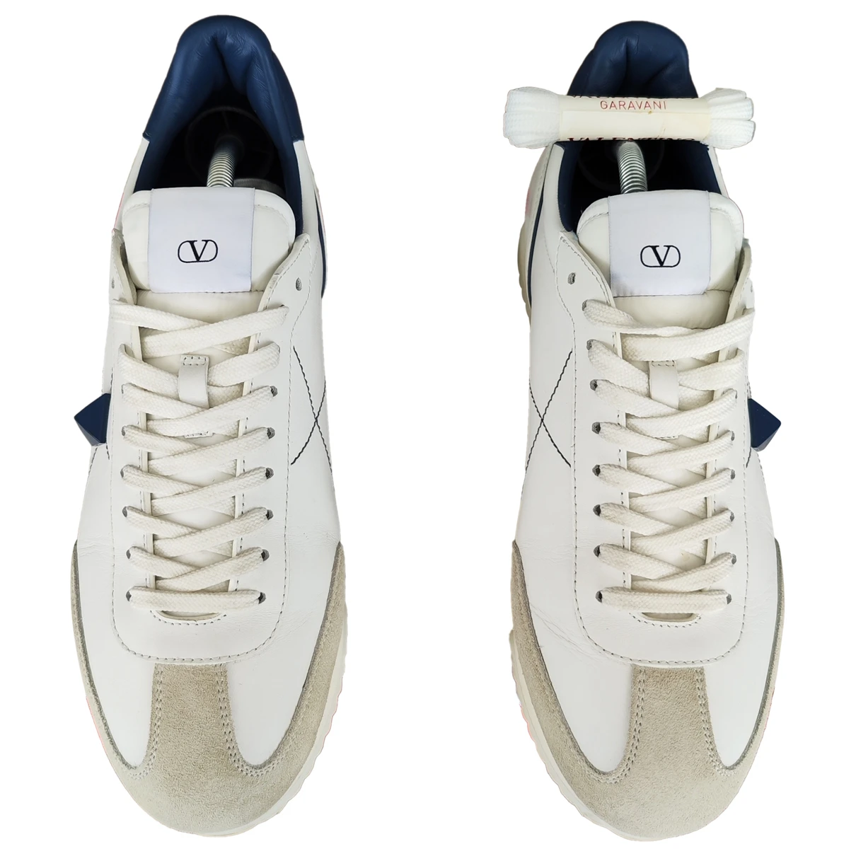 Pre-owned Valentino Garavani One Stud Leather Trainers In White