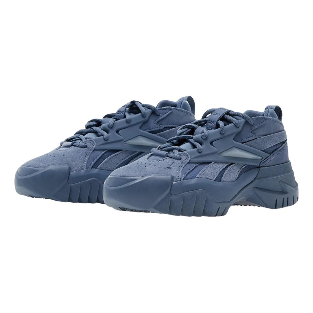 Pre-owned Reebok Leather Trainers In Blue
