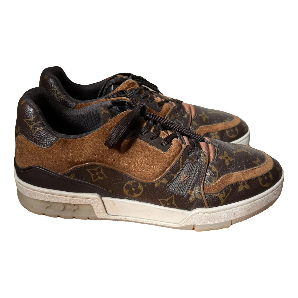 Pre-owned Louis Vuitton Lv Trainer Patent Leather Low Trainers In Brown