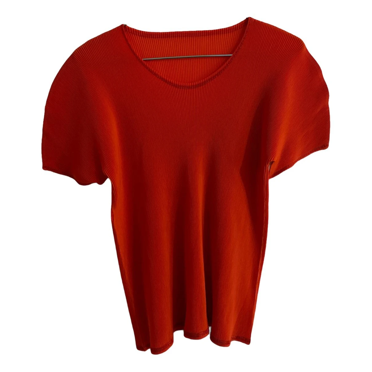 Pre-owned Issey Miyake T-shirt In Red