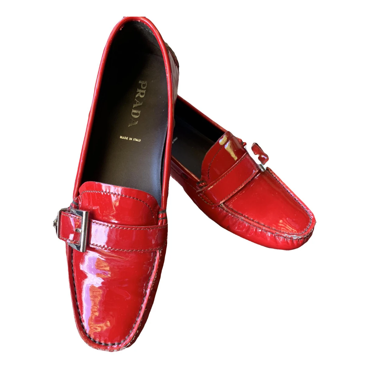 Pre-owned Prada Patent Leather Flats In Red
