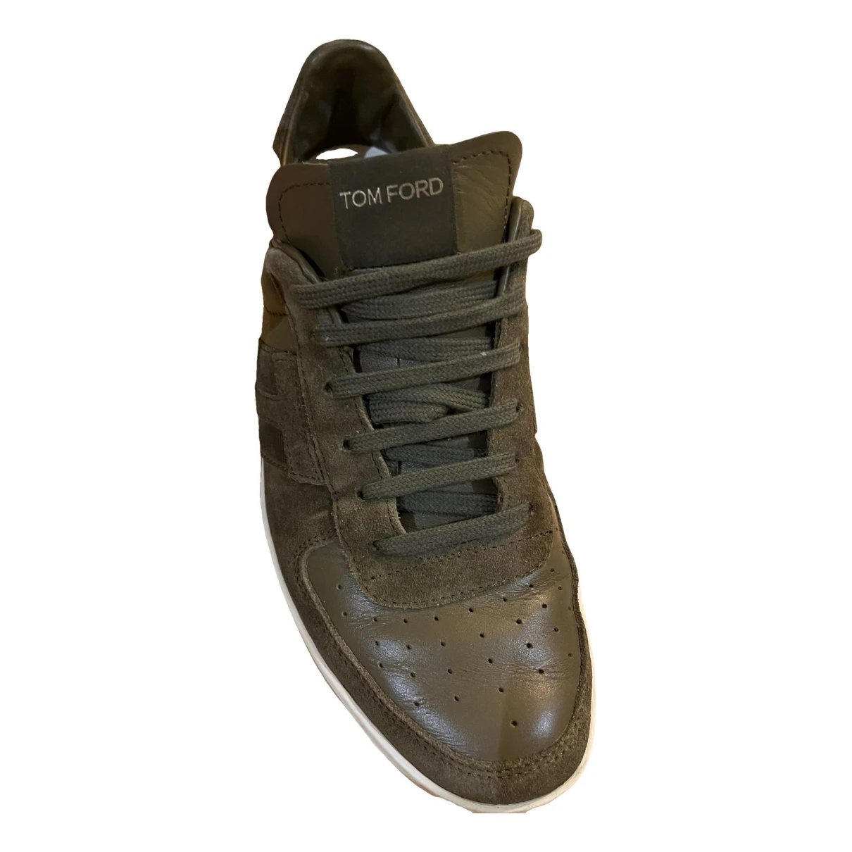 Pre-owned Tom Ford Leather Low Trainers In Green