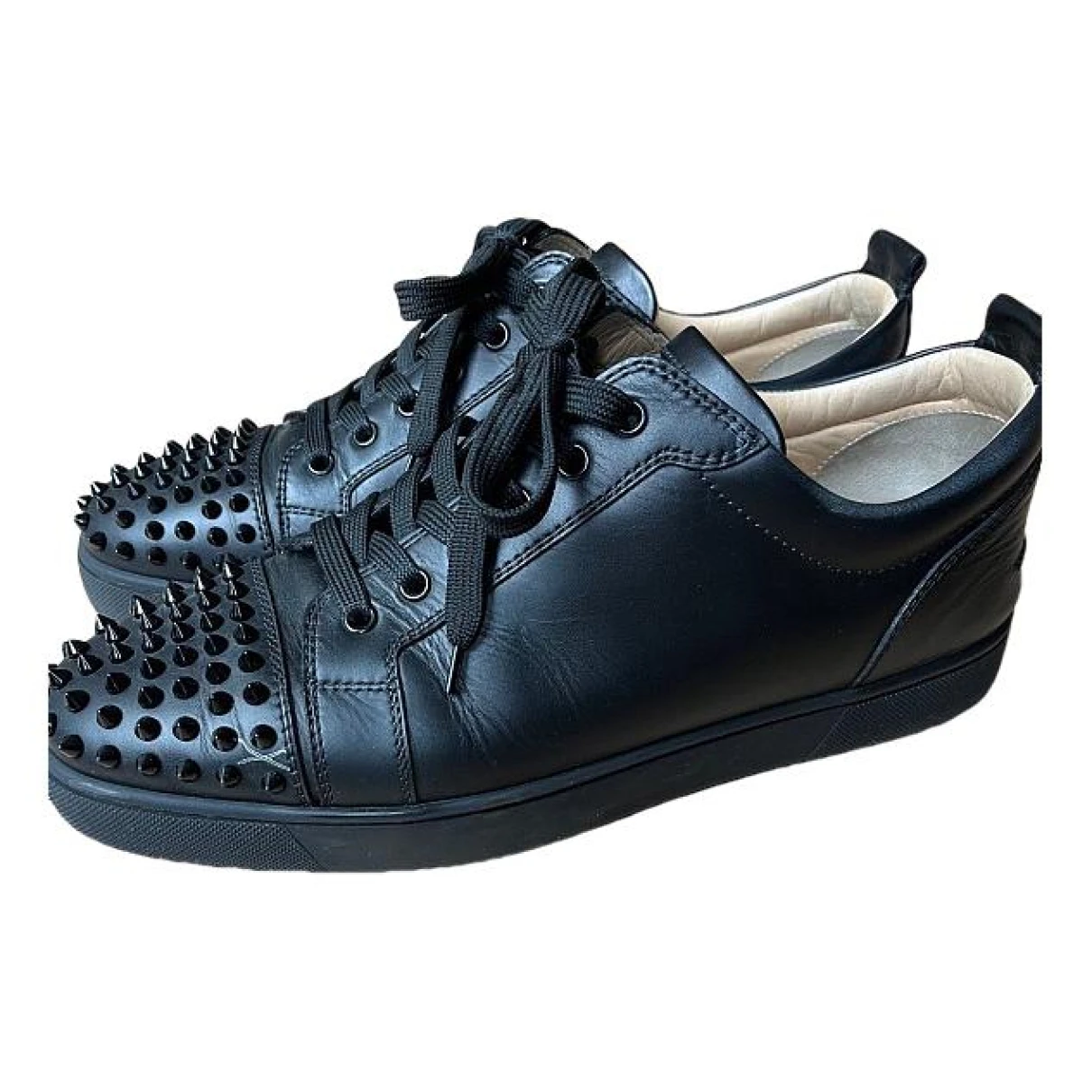 Pre-owned Christian Louboutin Louis Junior Spike Leather Low Trainers In Black