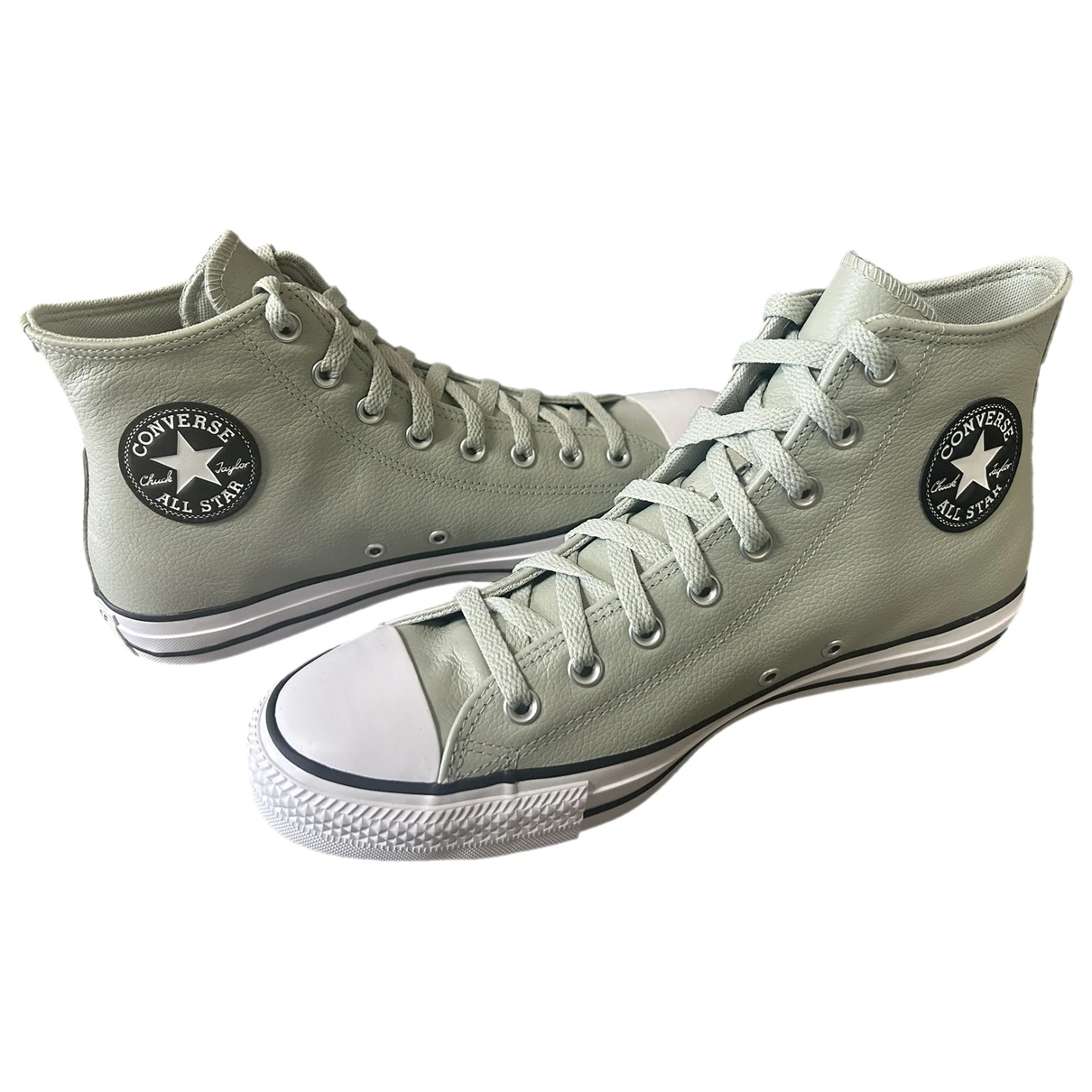 Pre-owned Converse Leather High Trainers In Green