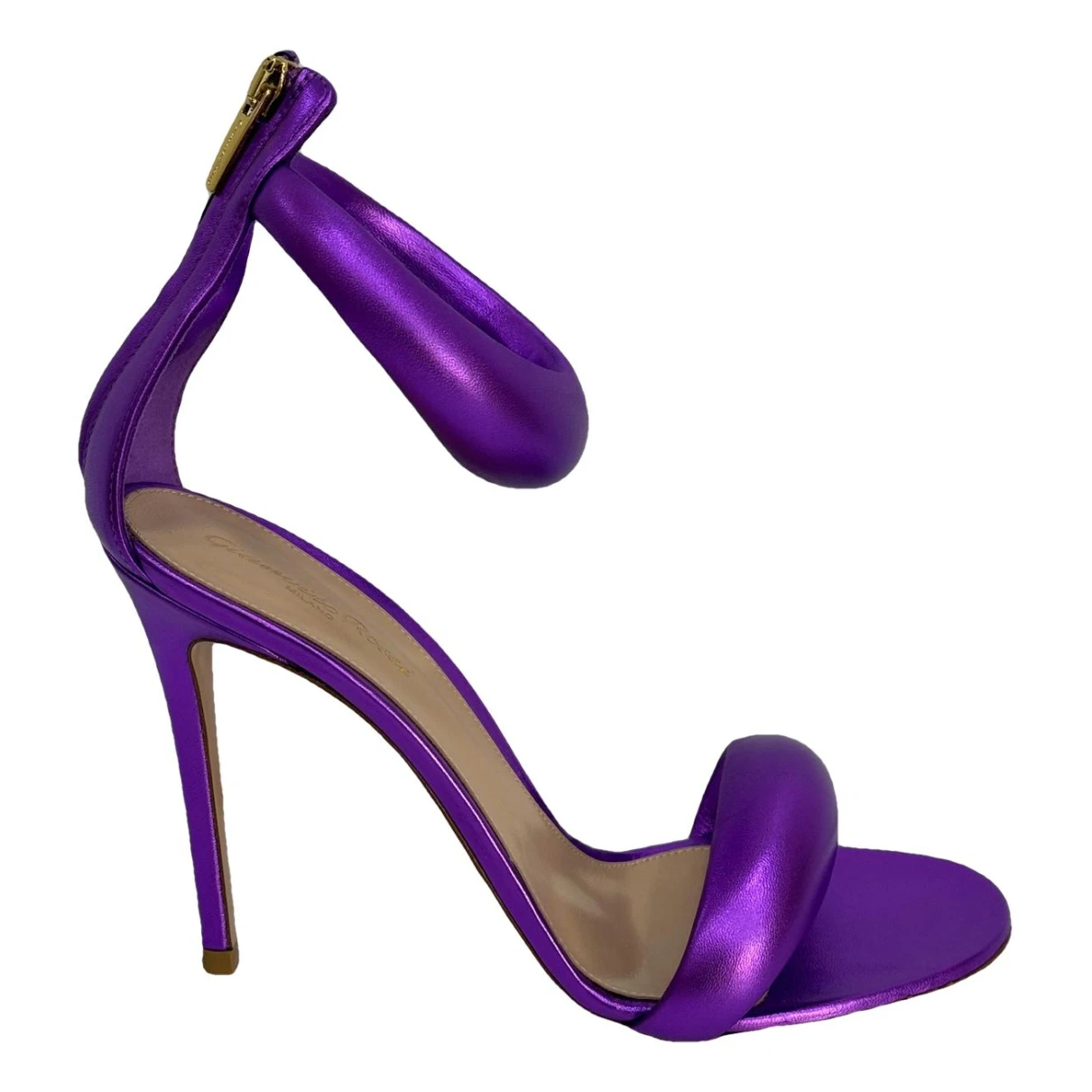 Pre-owned Gianvito Rossi Leather Sandals In Purple