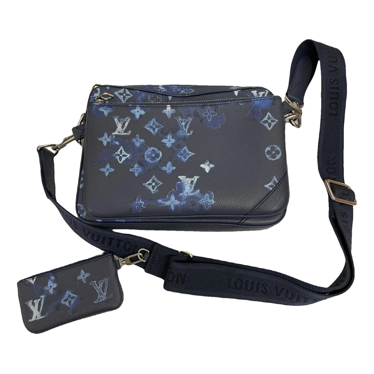 Pre-owned Louis Vuitton Trio Messenger Leather Bag In Blue