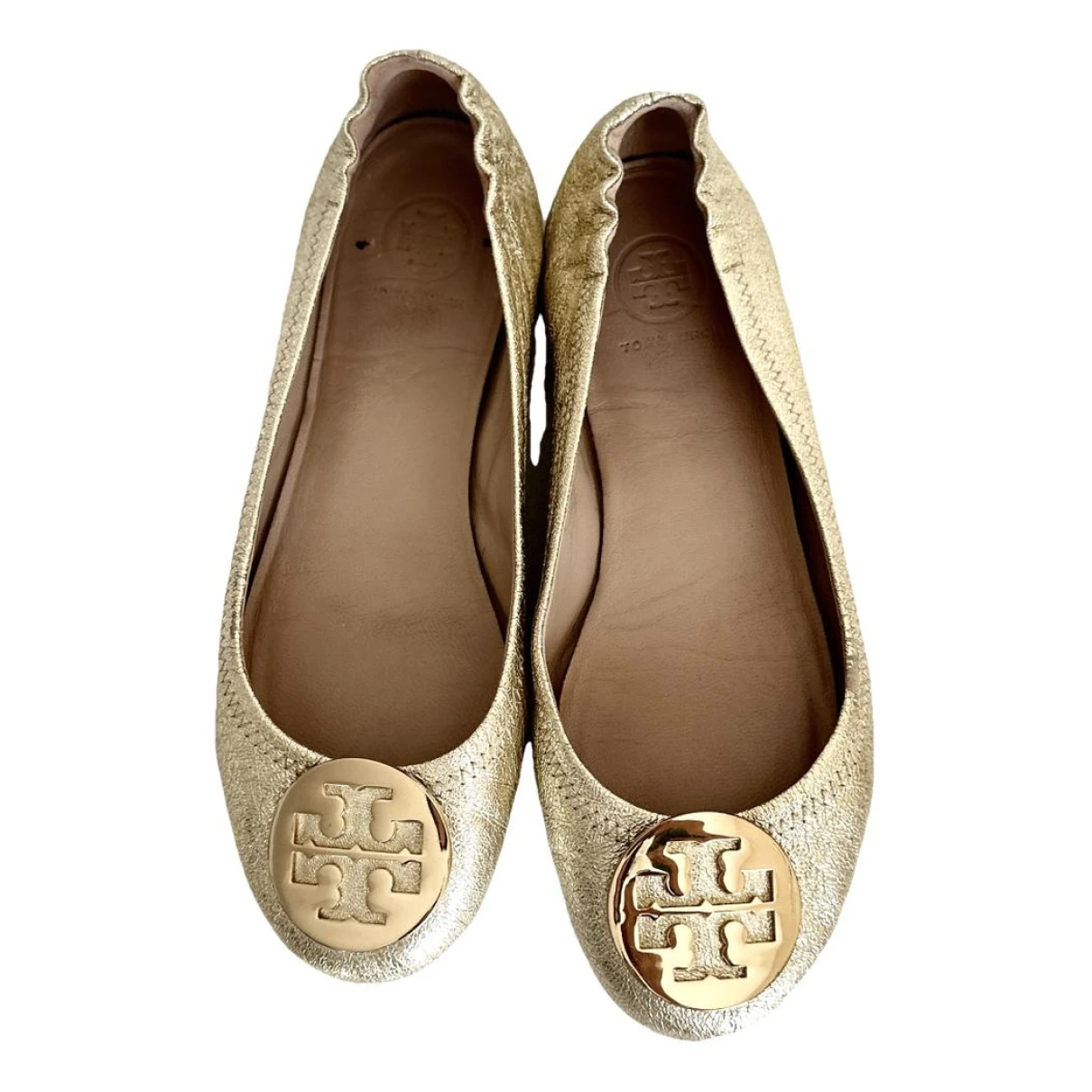 Pre-owned Tory Burch Leather Flats In Gold