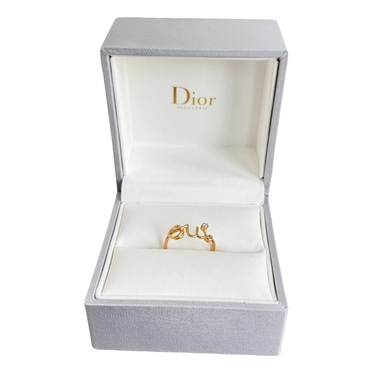Pre-owned Dior Oui Ring In Gold