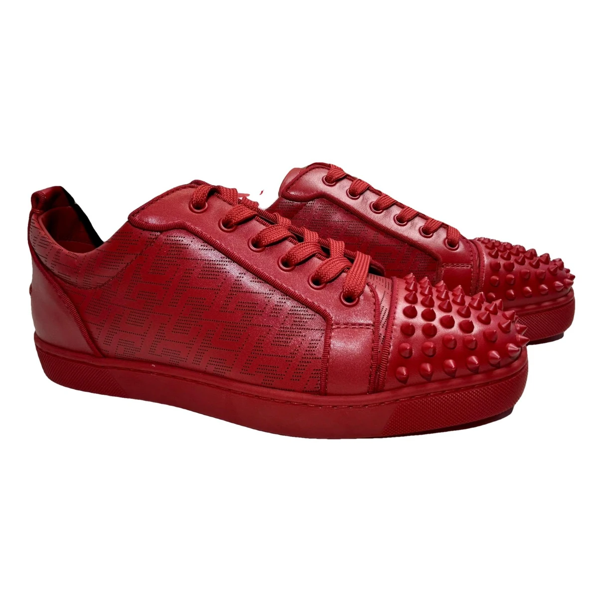 Pre-owned Christian Louboutin Louis Junior Spike Leather Low Trainers In Red