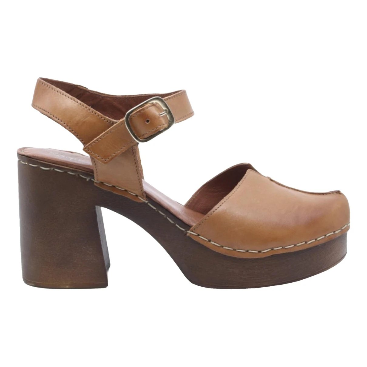 Pre-owned Raquel Allegra Leather Mules & Clogs In Camel