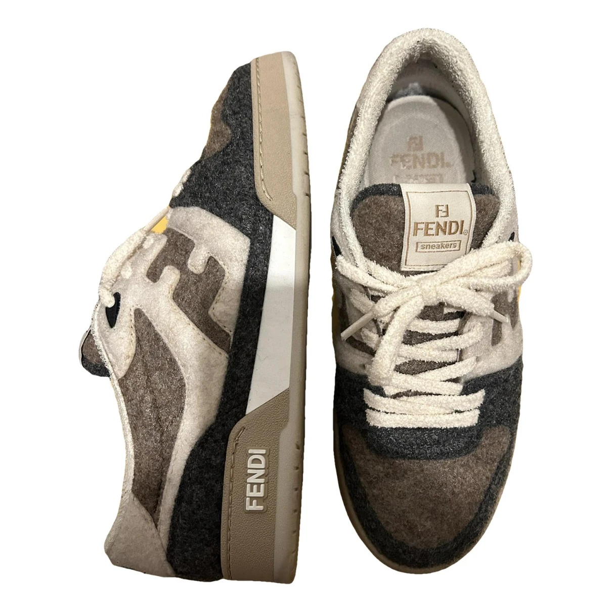 Pre-owned Fendi Cloth Low Trainers In Beige