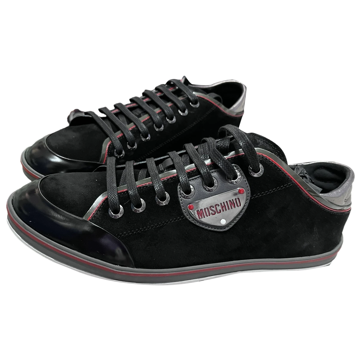 Pre-owned Moschino Low Trainers In Black