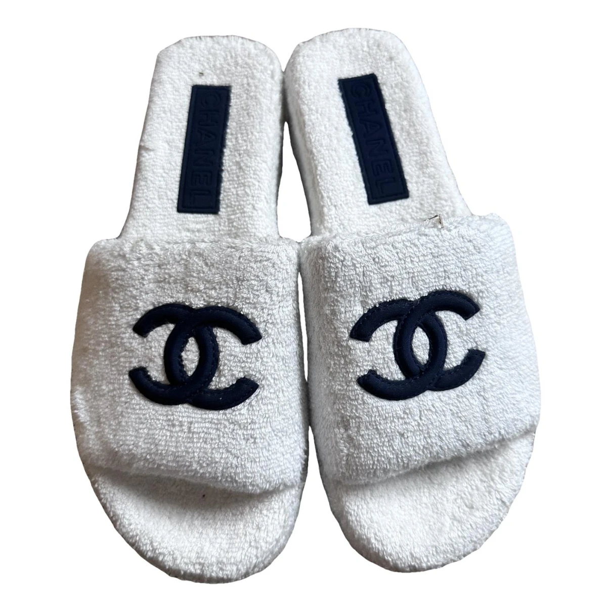Pre-owned Chanel Cloth Mules In White