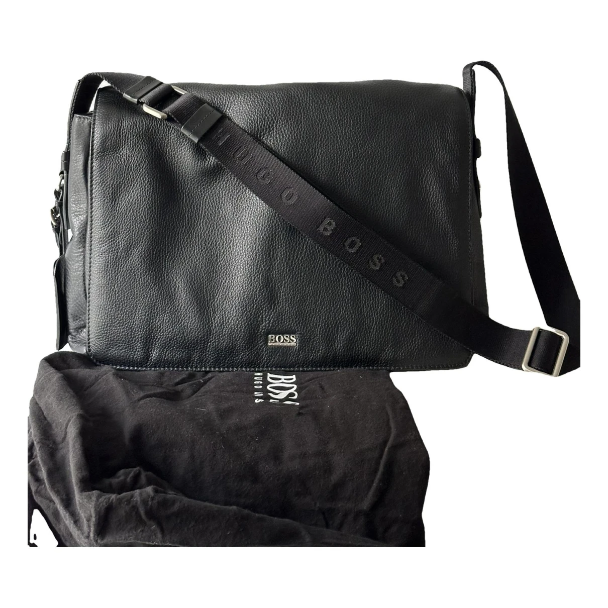 Pre-owned Hugo Boss Leather Bag In Black