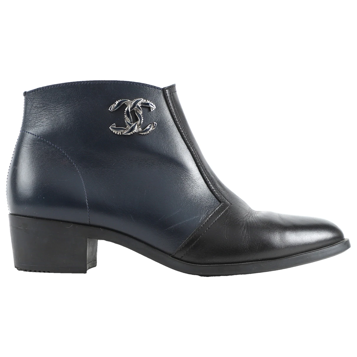 Pre-owned Chanel Leather Ankle Boots In Blue