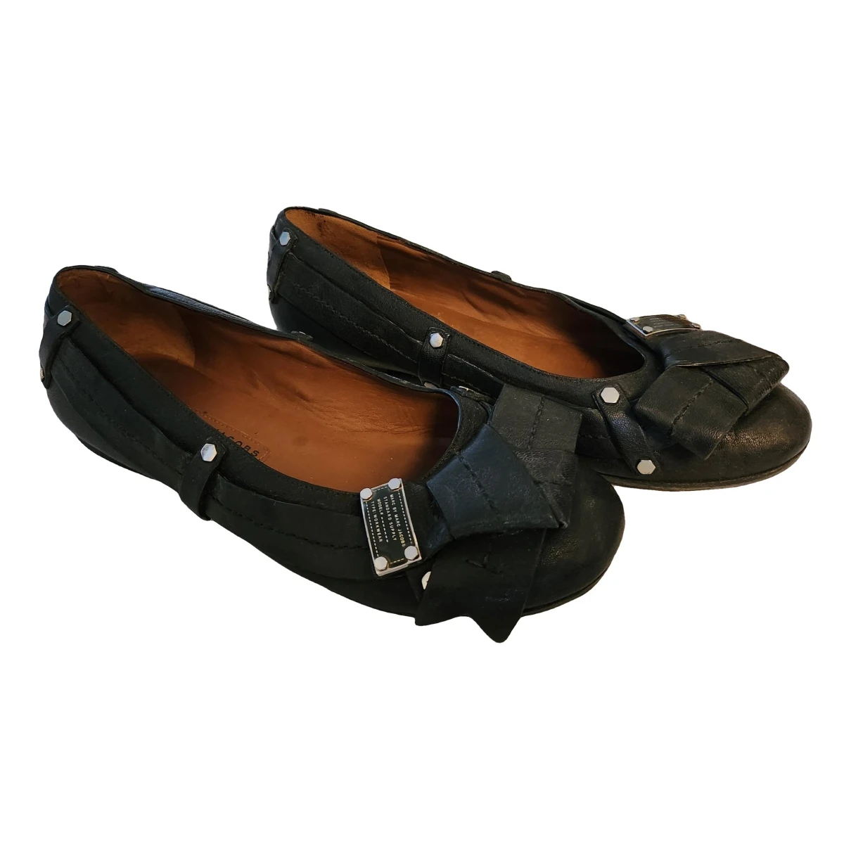 Pre-owned Marc Jacobs Leather Ballet Flats In Black
