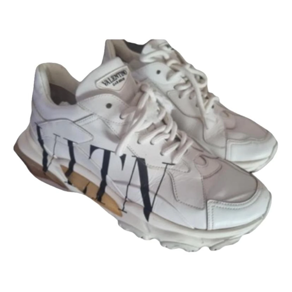 Pre-owned Valentino Garavani Bounce Leather Low Trainers In White