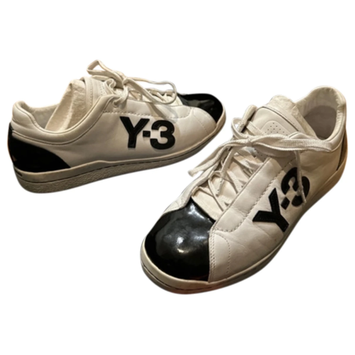 Pre-owned Y-3 By Yohji Yamamoto Leather Low Trainers In White