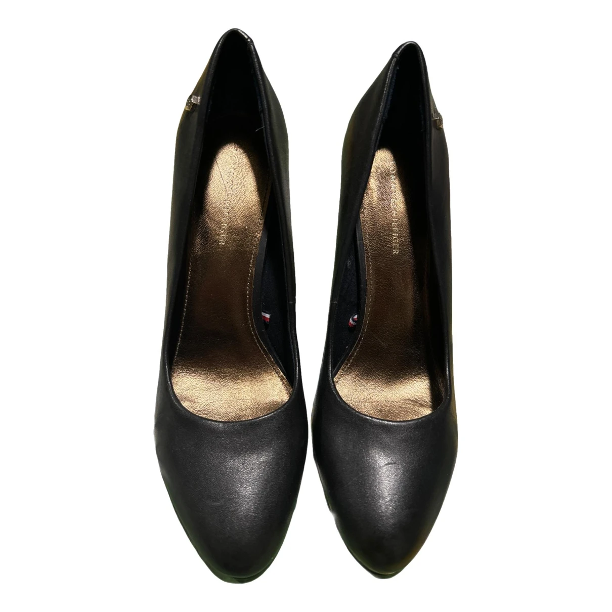 Pre-owned Tommy Hilfiger Leather Heels In Black