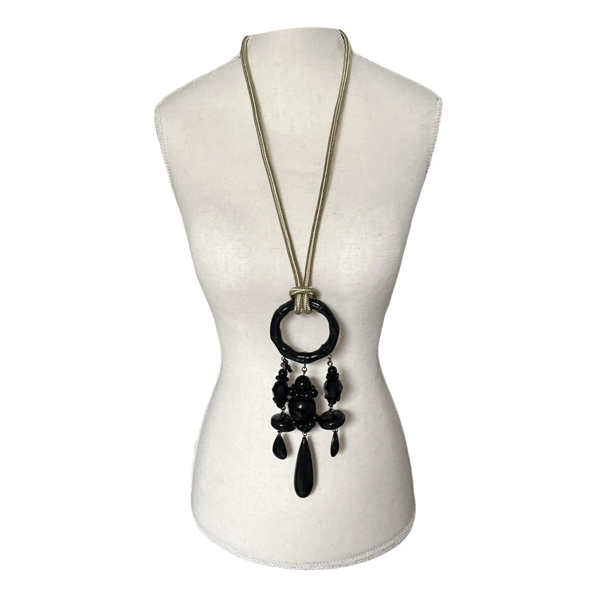 Pre-owned Max Mara Long Necklace In Black