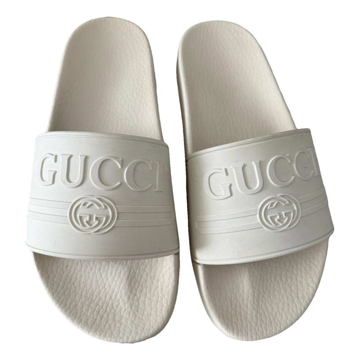 Pre-owned Gucci Flip Flops In White