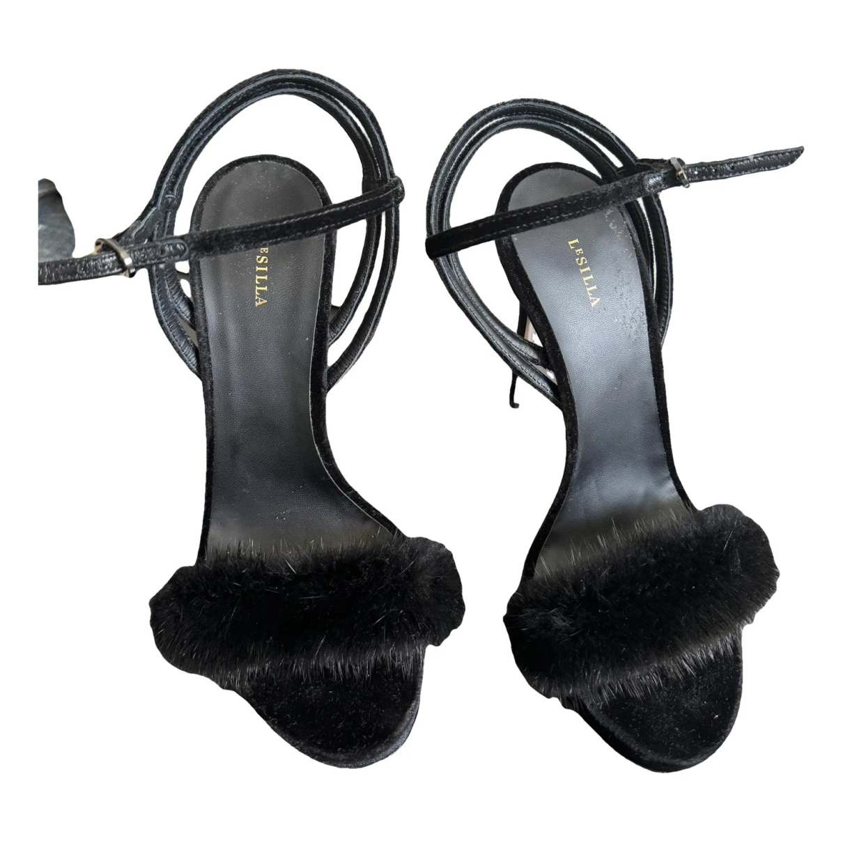 Pre-owned Le Silla Velvet Heels In Black