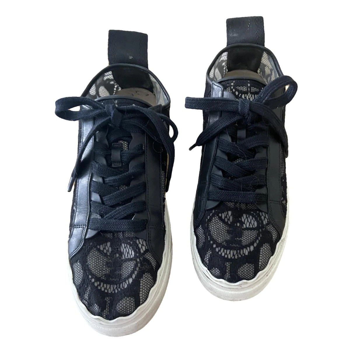 Pre-owned Chloé Lauren Cloth Trainers In Black